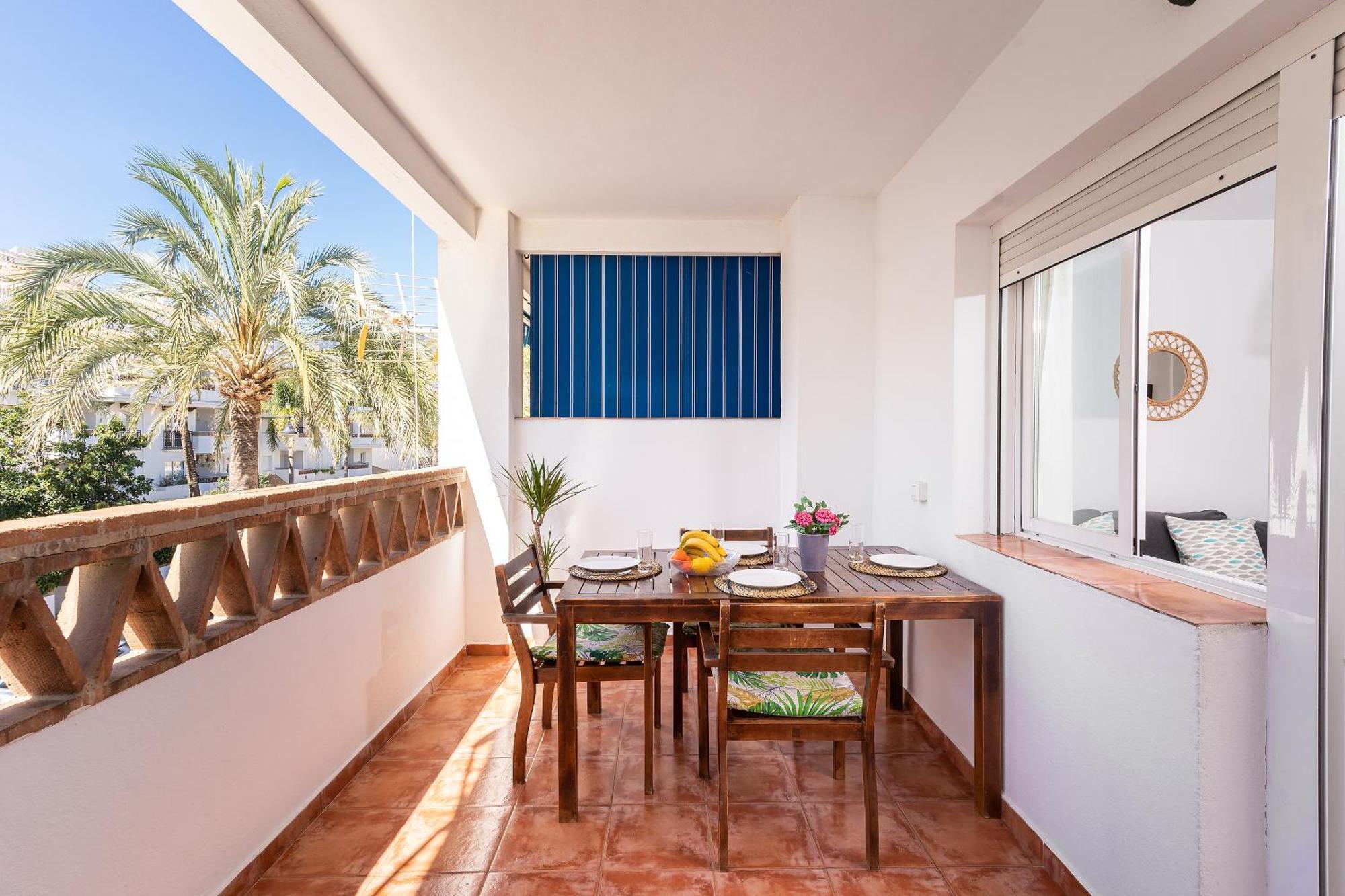 Blonzu Costa De Marfil Apartment เบนัลมาเดนา ภายนอก รูปภาพ